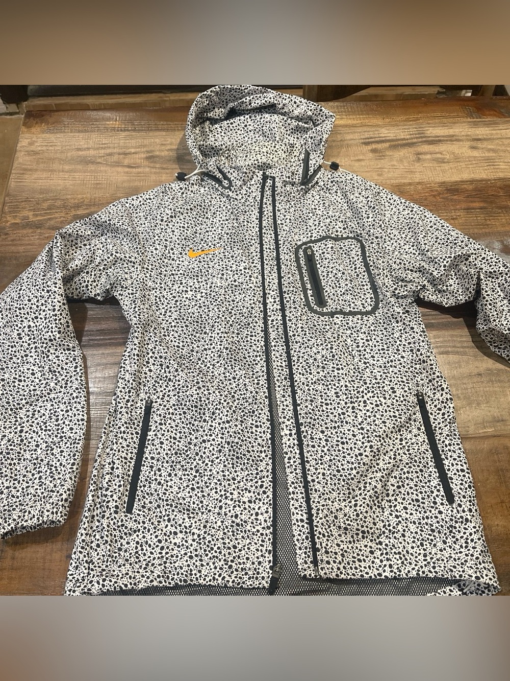 Nike White/Black Speckle Hooded Windbreaker with Yellow Swoosh